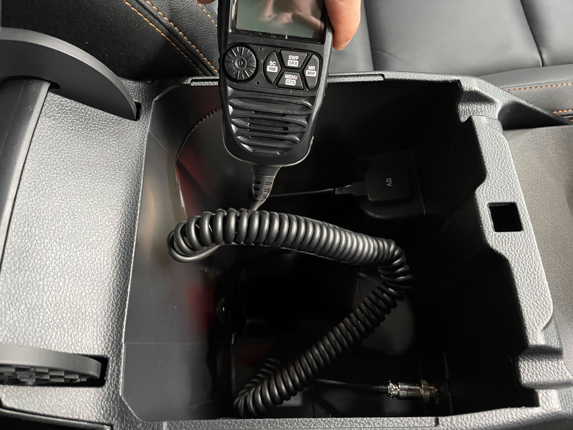 UHF Radio Installation for a Ford Ranger