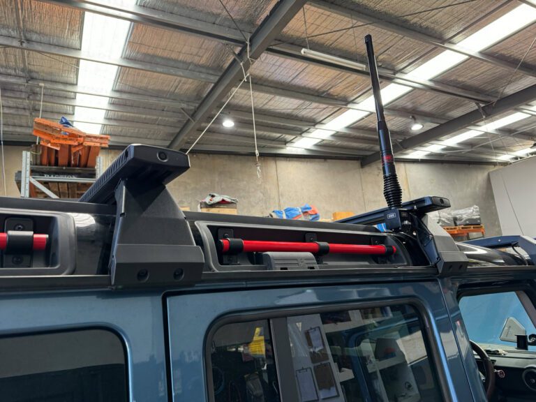 GME Connect Compact Hideaway UHF Radio Installation