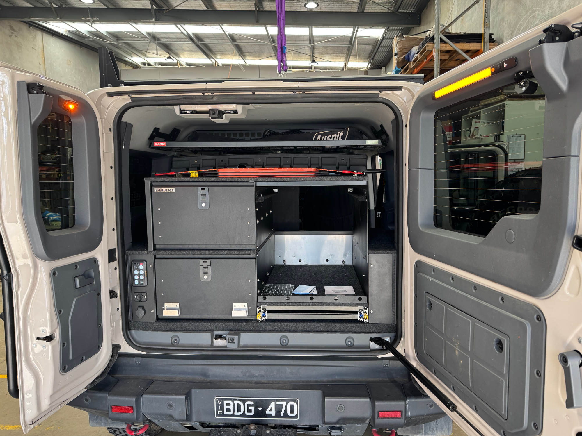 Starlink Mini Mount and Anderson Plug Ineos Grenadier Setup