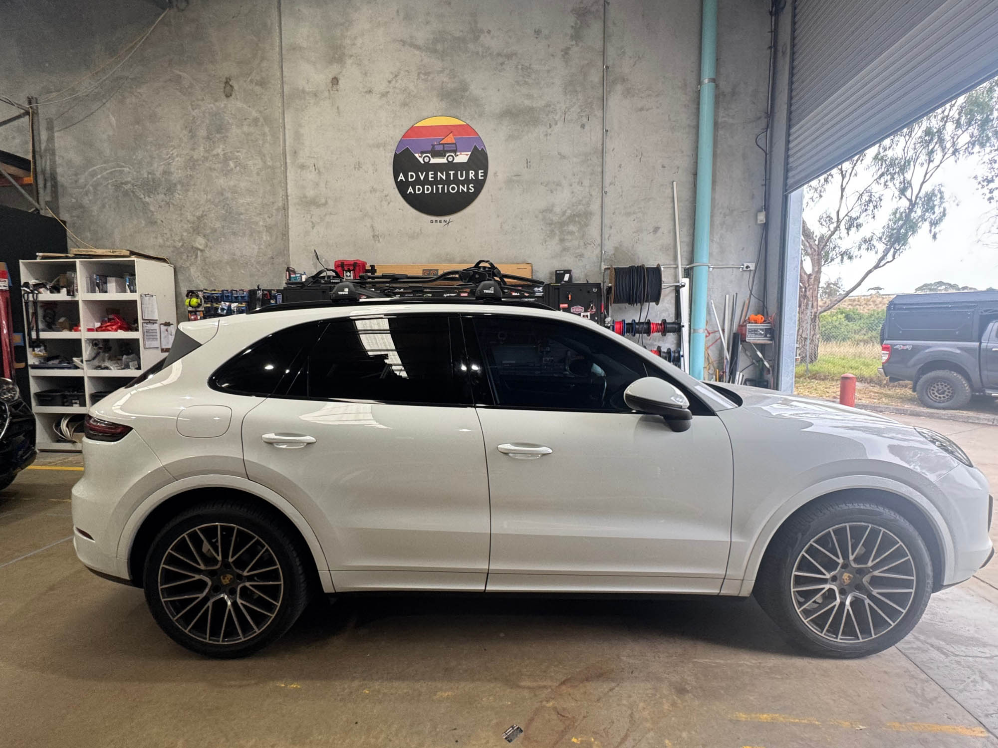 Safety Dave Rear Vision System Installation for Porsche Cayenne