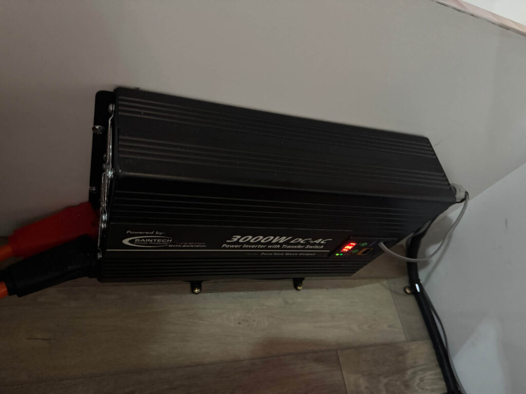 Baintech 3000W inverter with transfer switch for seamless AC power