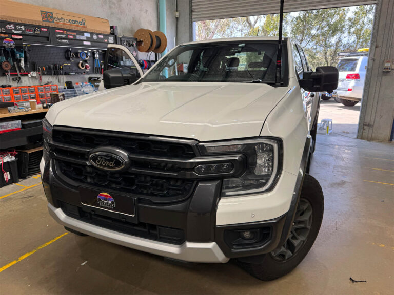 UHF and Electrical Installation for Ford Ranger 2025