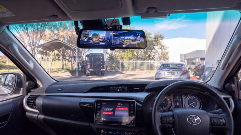 Wolfbox G900 Pro Dash Cam Toyota Hilux SR5 Installation