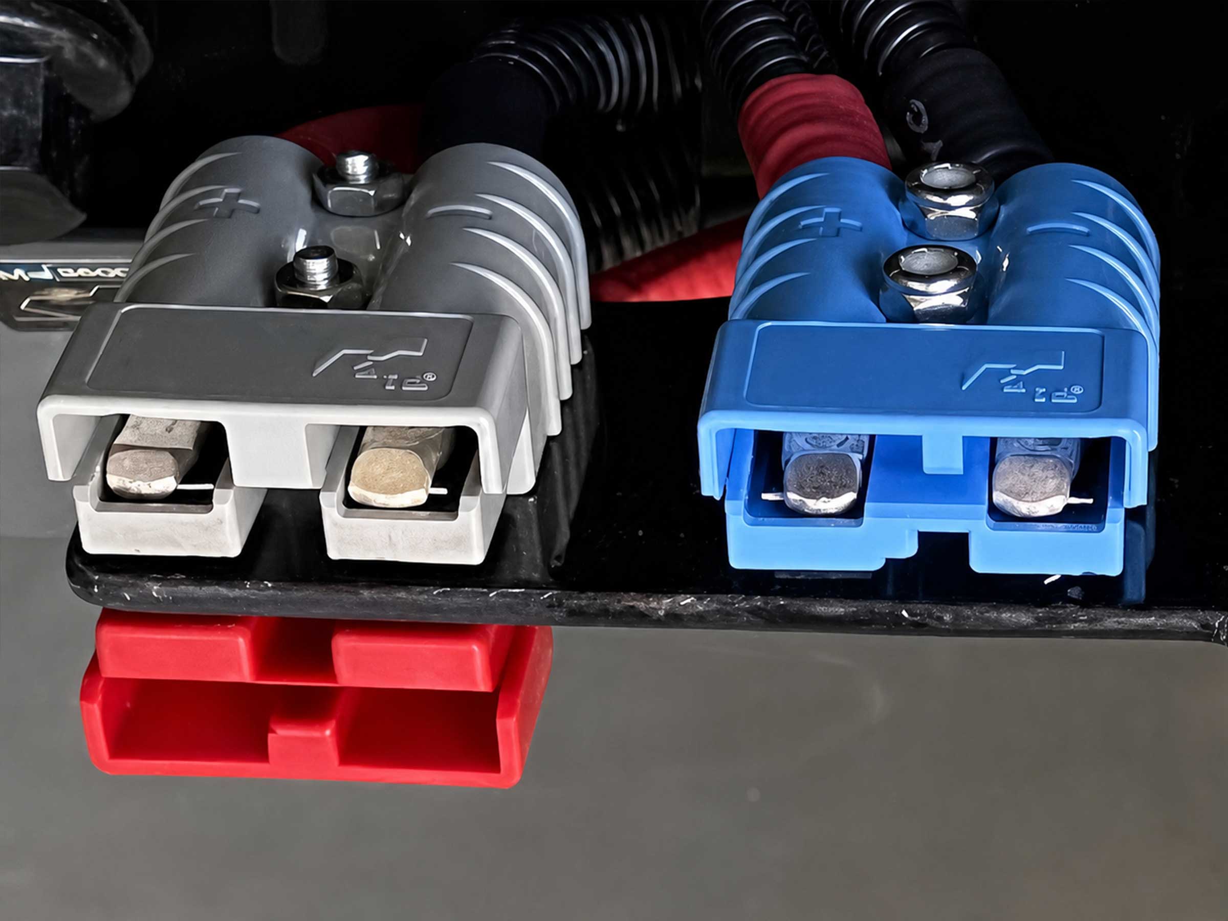 Anderson Blue Plug
