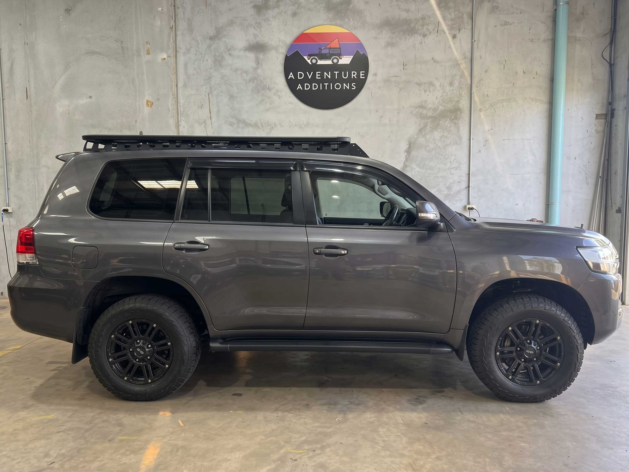 Safety Dave Camera Installation for Toyota Land Cruiser 200